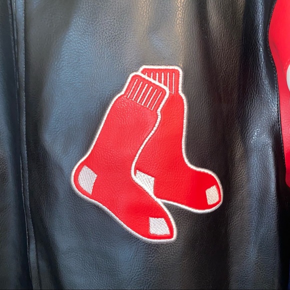 Boston Red Sox Varsity Jacket - Picture 4 of 12